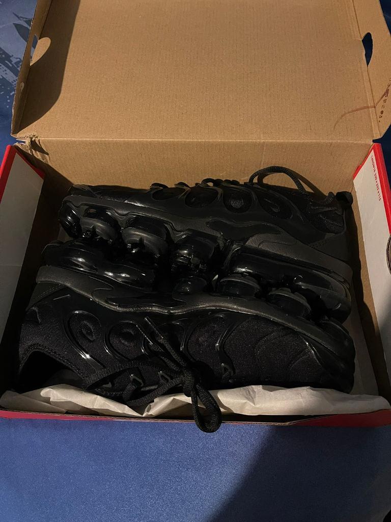vapormax plus size 9